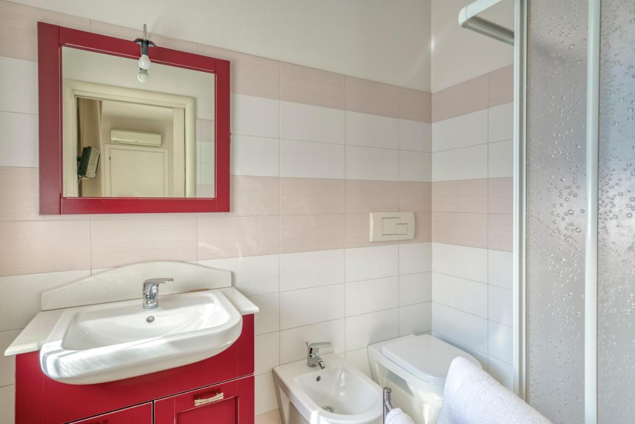 Villa Liberty Darfo Boario Terme Luaran gambar